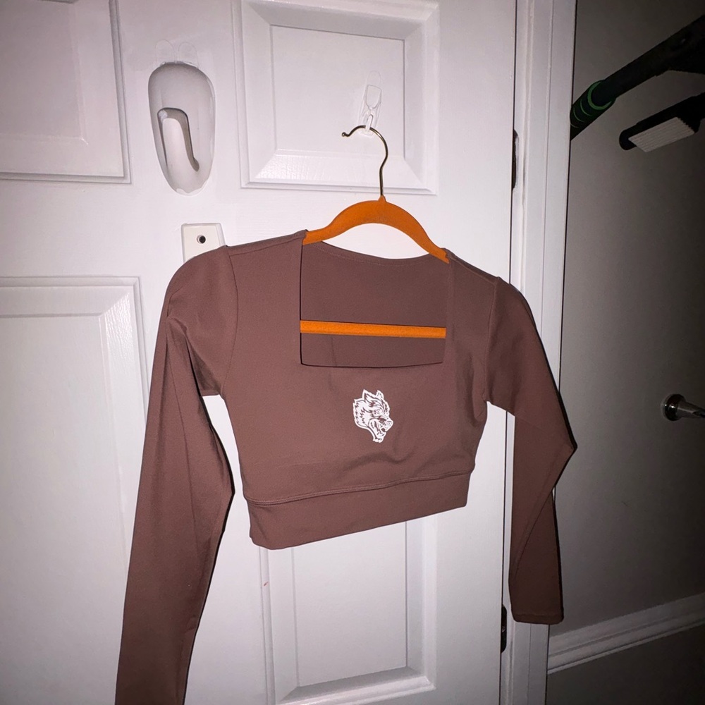 Darc Sport Mauve Long Sleeve Crop Top